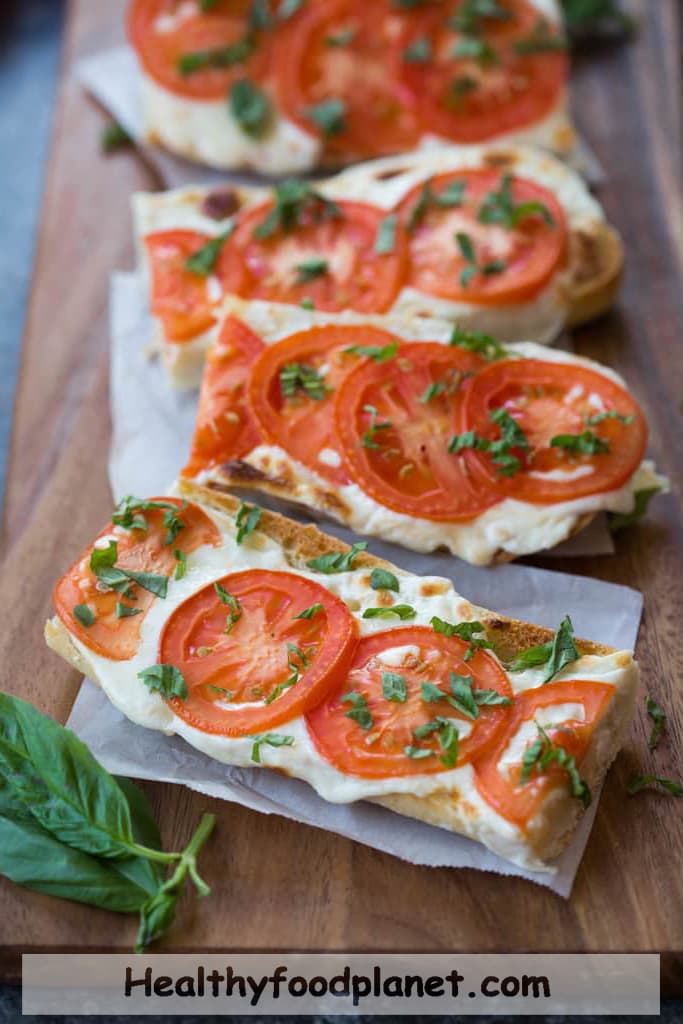 Tomato-Basil-Mozzarella-Toast