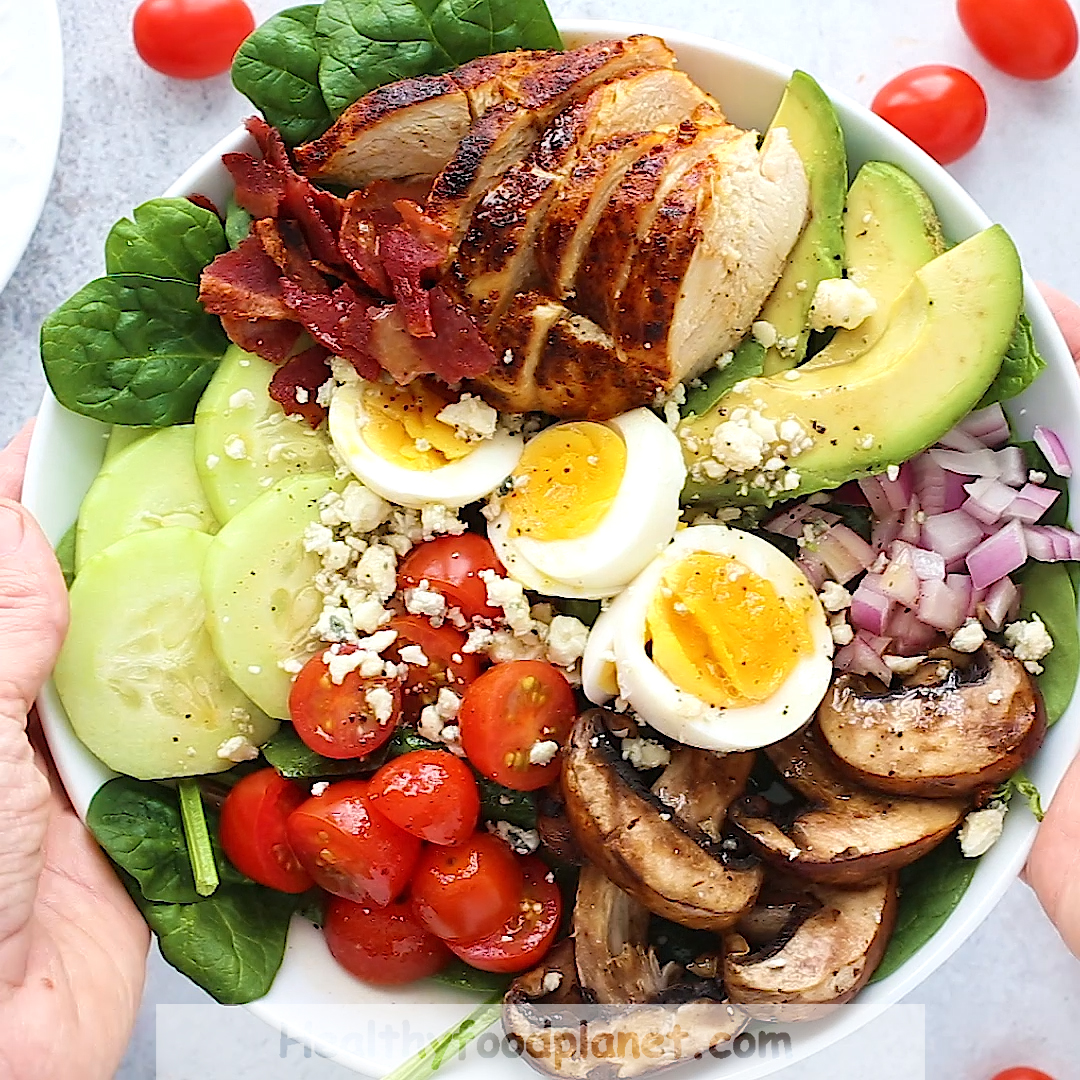 Healthy-Chicken-Cobb-Salad